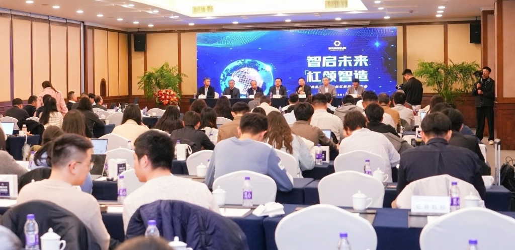 406754a7e7d54bdd831a3a30de54a5b2